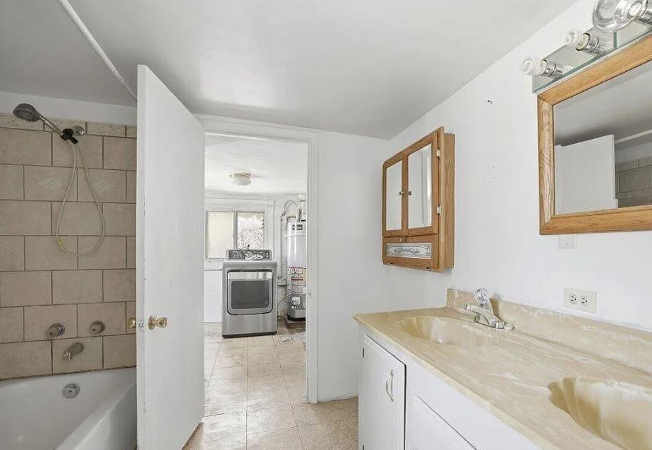 Single Family House 2 Bed 1 Bath in Prescott, AZ